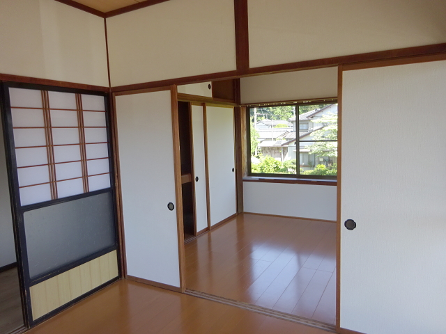 森川アパート 2階